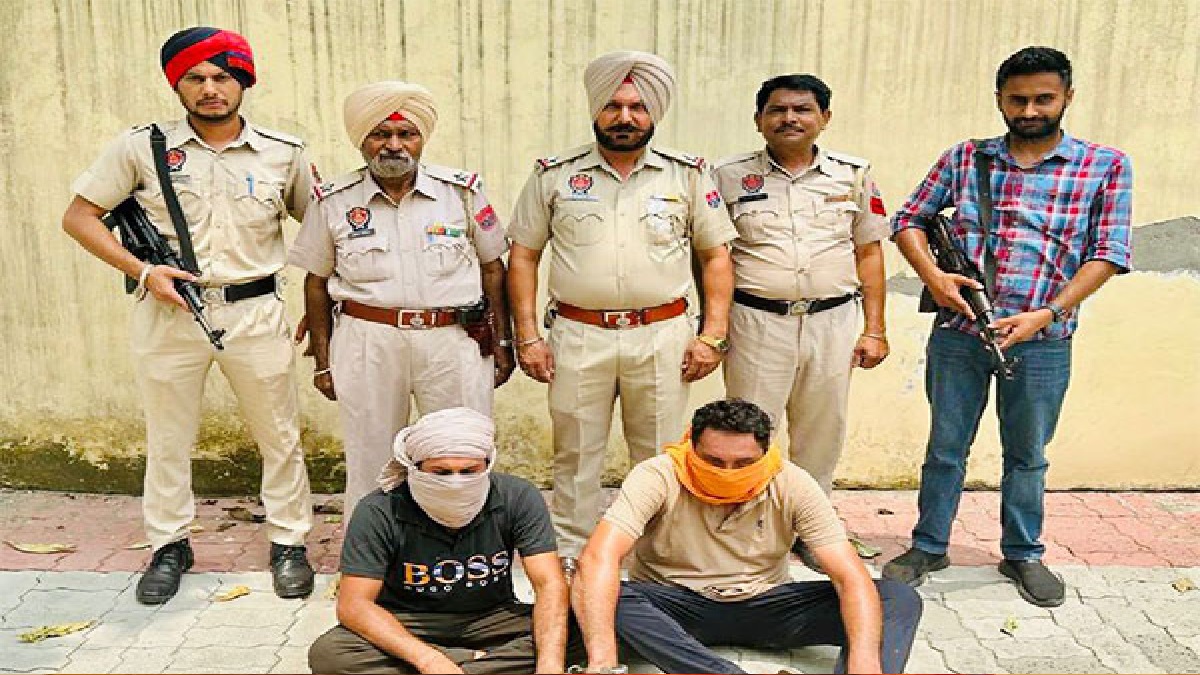 Punjab Police busts Pakistan-backed drug racket, arrests two accused with 7 kg heroin, 5 pistols