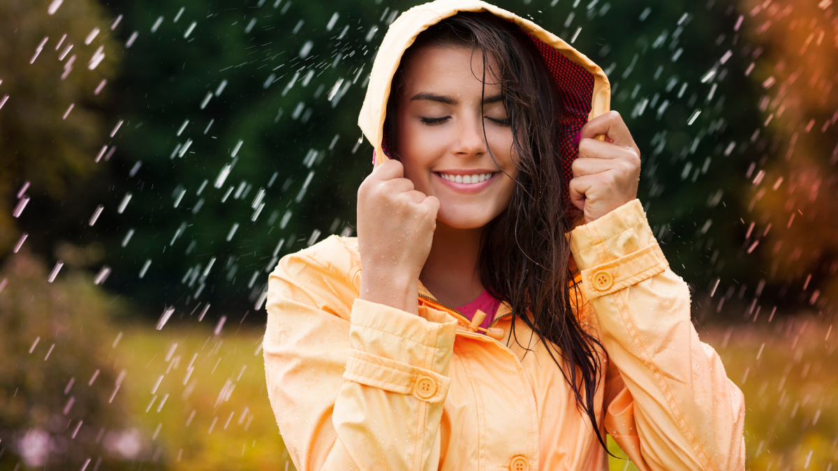 5 precautions to prevent fever and illness after getting wet in the rain