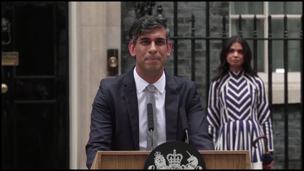 UK Elections 2024: Rishi Sunak resigns as PM, Conservative leader after  crushing defeat to Labour – India TV