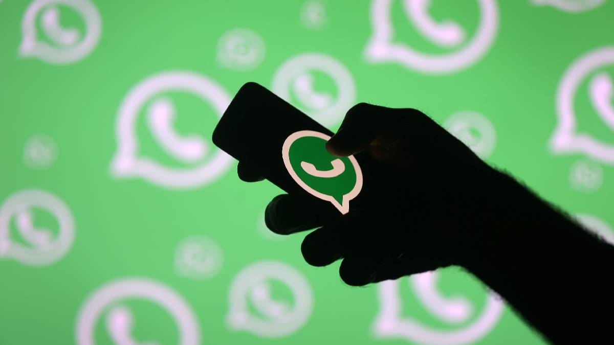 How to connect on WhatsApp without sharing your number: An easy guide