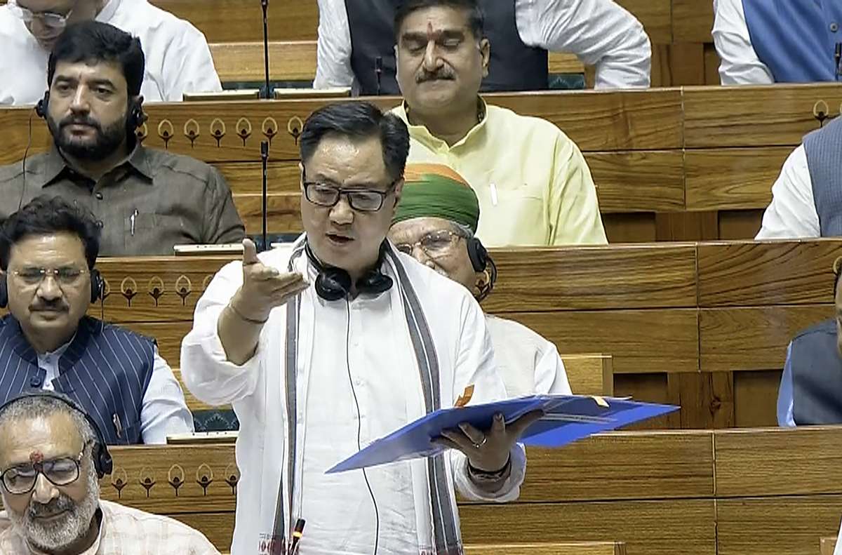 Kiren Rijiju proposes sending Waqf Amendment Bill to Joint Parliamentary panel