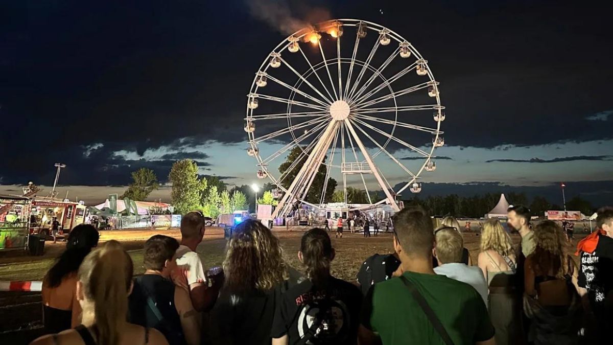 Germany: Ferris wheel catches fire at music festival, dozens injured after fall from ride