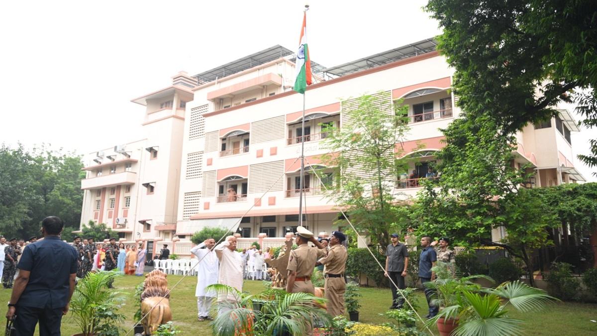 RSS chief hoists national flag in Nagpur, expresses concerns over violence against Hindus in Bangladesh