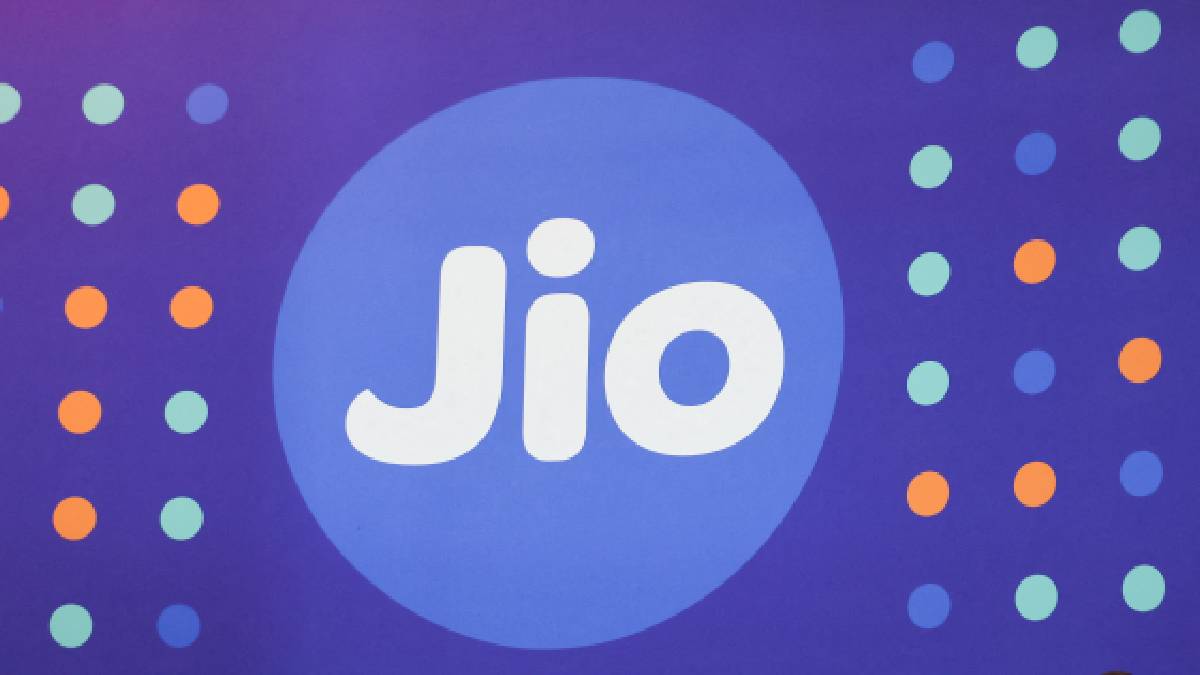 Jio's Rs 1029 vs Rs 1049 plans compared: Which offers best OTT benefits for you