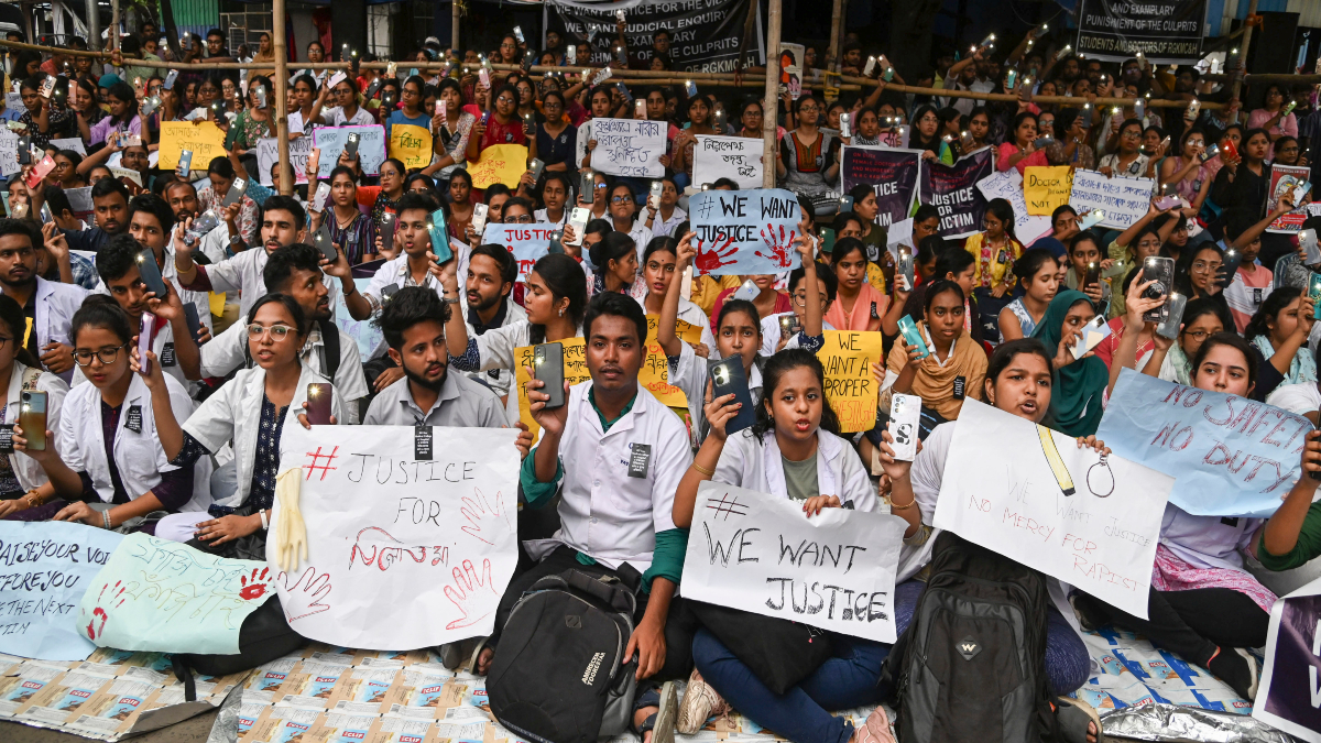 Kolkata doctor's rape-murder case: Hundreds carry out candle march as demand for justice intensifies