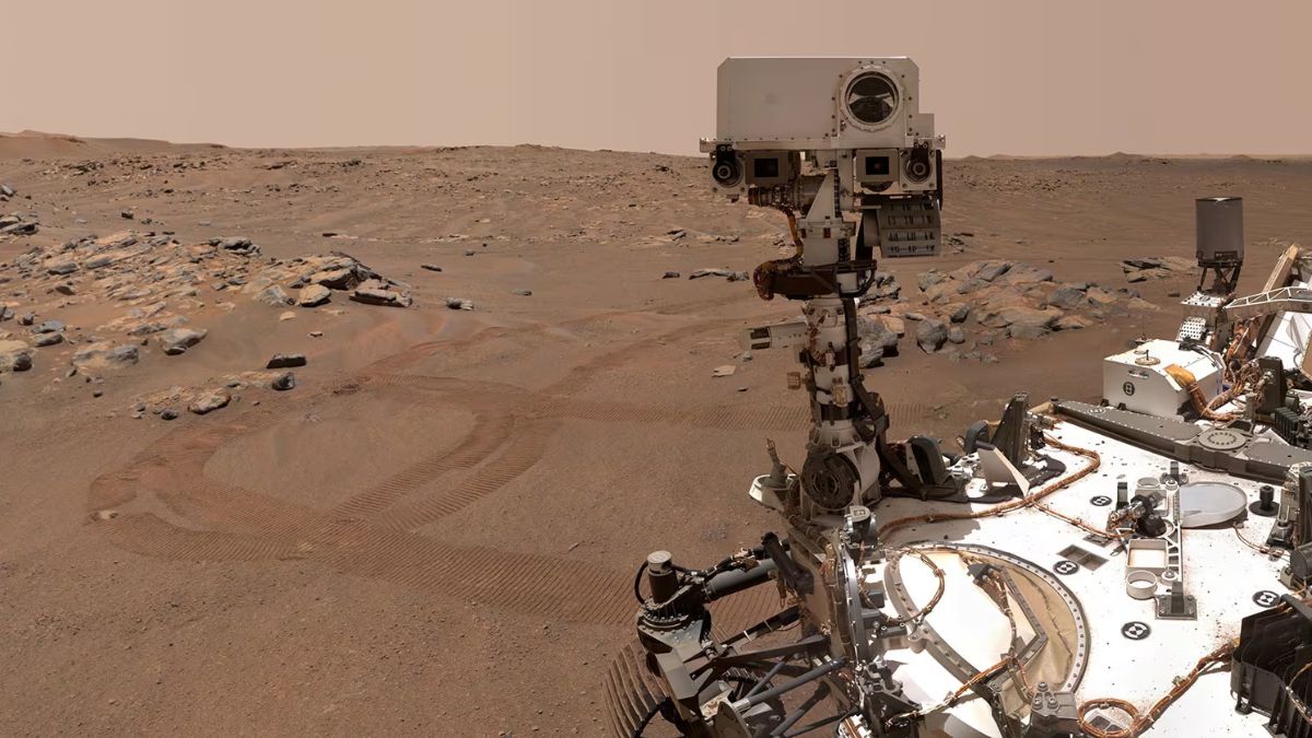 Sending people to Mars? Here are some invisible problems you must know