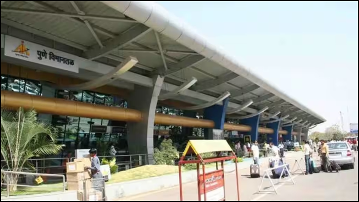 Two arrested for trying to enter Pune airport with fake tickets