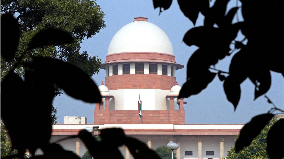 Supreme Court: Deleting messages from mobile phones not a crime