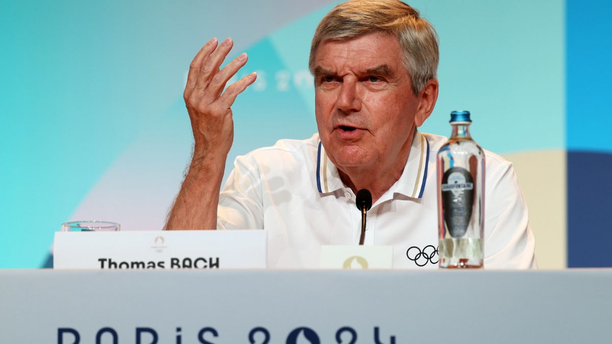 IOC President Thomas Bach vows to follow CAS' verdict in Vinesh Phogat