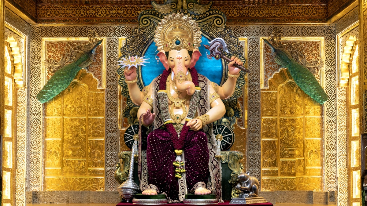 From Cash to Gold: Here are offerings made at Lalbaughcha Raja during 10-day Ganeshotsav