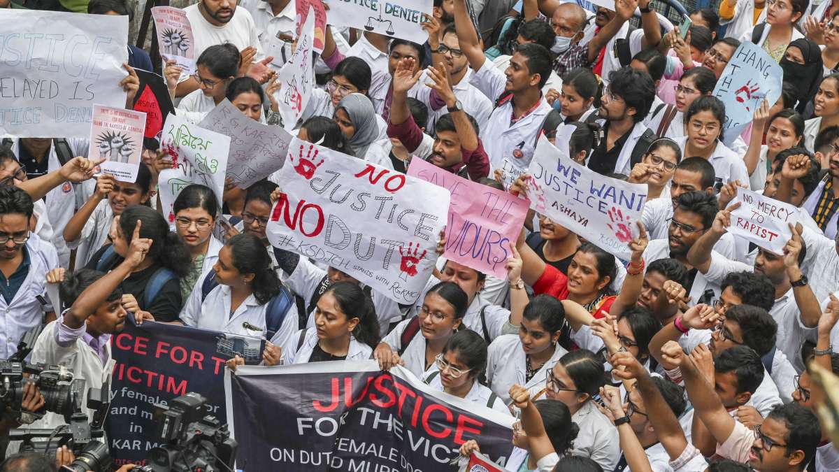 RG Kar Rape-murder Case: Protesting Doctors Acknowledge Mamata's Invite ...