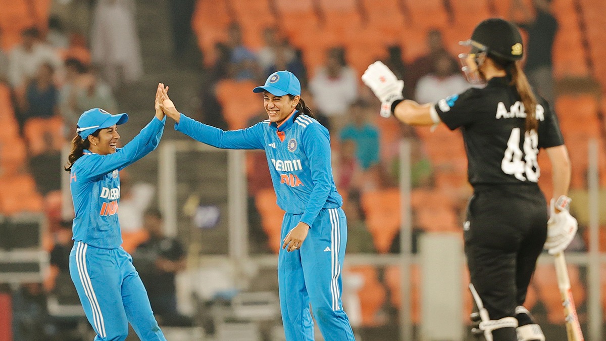 Dream11 Picks: Shining Stars Ignite India's Path to Series Victory against New Zealand