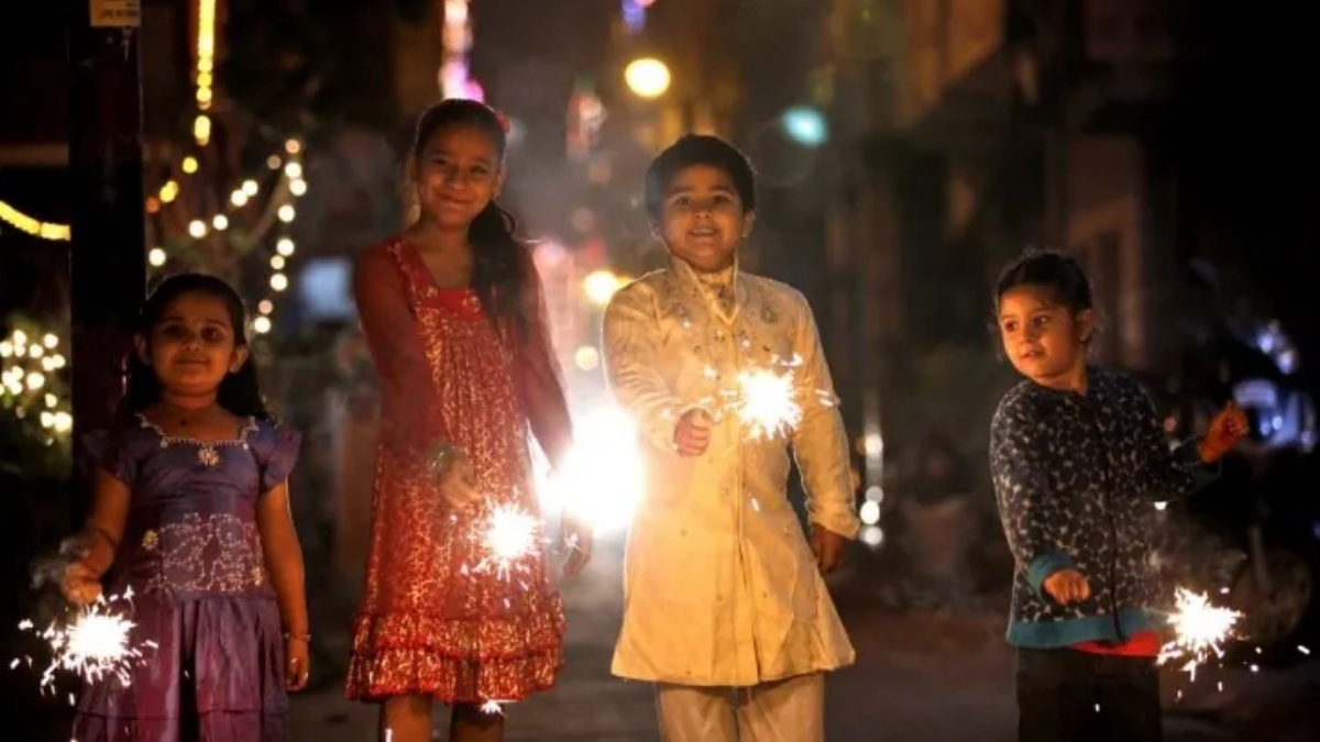 5 Essential Safety Tips to Prevent Burns, Allergies from Firecrackers on Diwali 2024