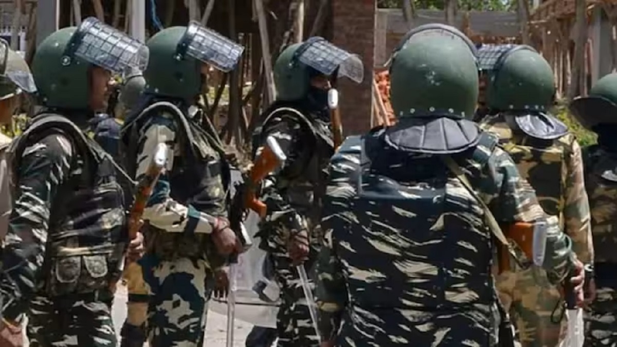 CRPF to replace NSG commandos from security of 9 Z Plus category VIPs Check full list mha source Yogi Adityanath RAJNATH – India TV CRPF to replace NSG commandos from security of 9 Z Plus category VIPs Check full list mha source Yogi Adityanath RAJNATH – India TV