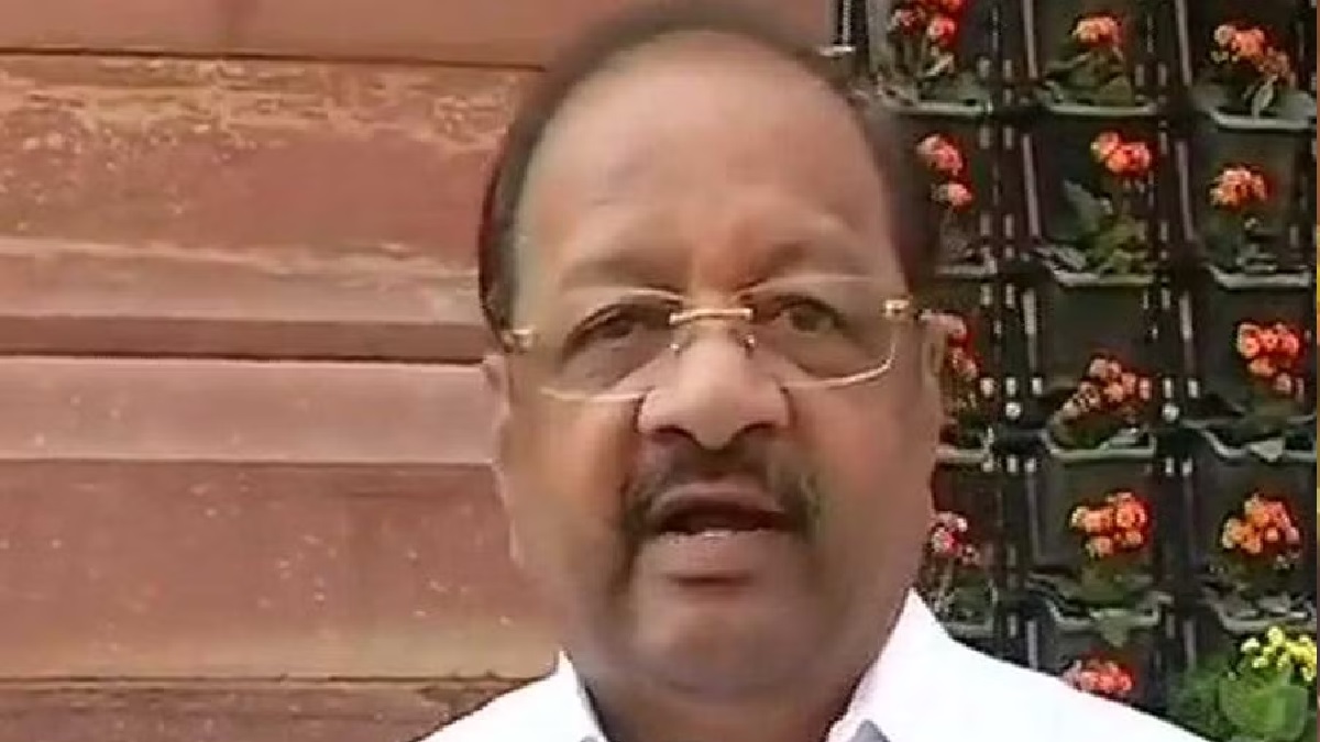 Gopal Shetty, veteran BJP leader, rebels after being denied ticket, set to contest from Borivali seat – India TV Gopal Shetty, veteran BJP leader, rebels after being denied ticket, set to contest from Borivali seat – India TV
