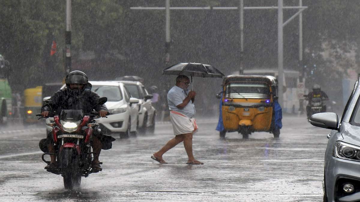 Kerala Weather Update Imd Issues Yellow Alerts For Eight Districts In