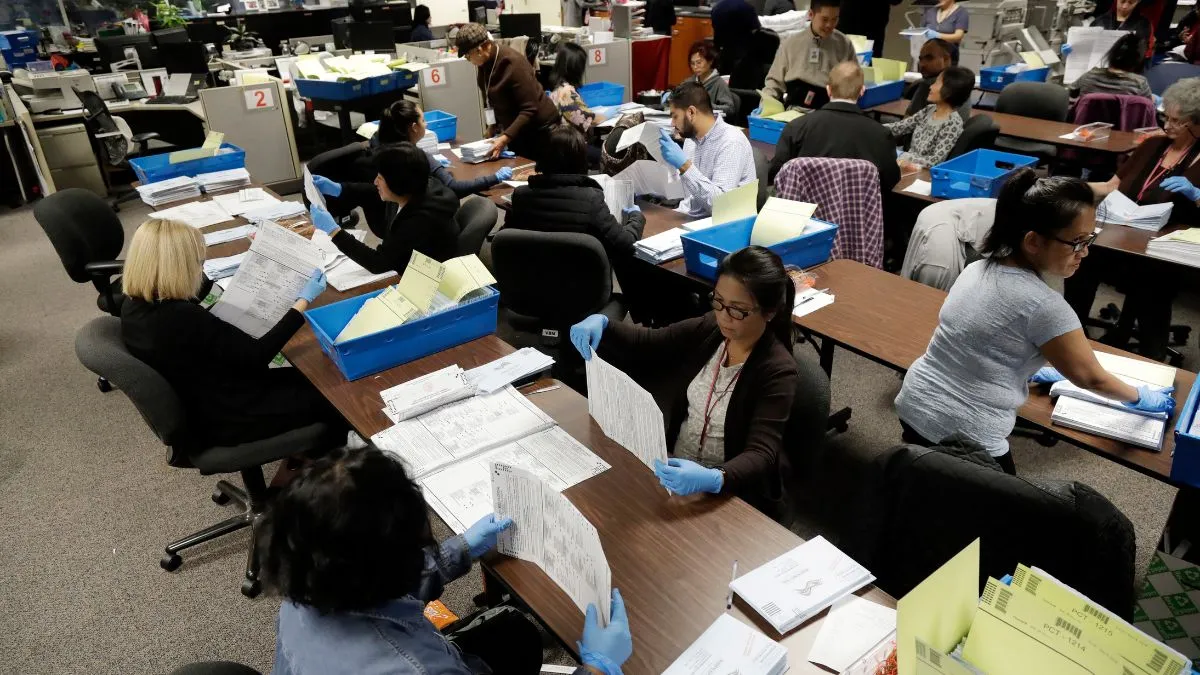 Who is eligible to vote in US elections, and what steps should you ...