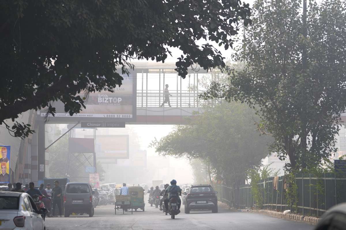 Air pollution: Delhi schools make face masks mandatory for students, restrict outdoor activities