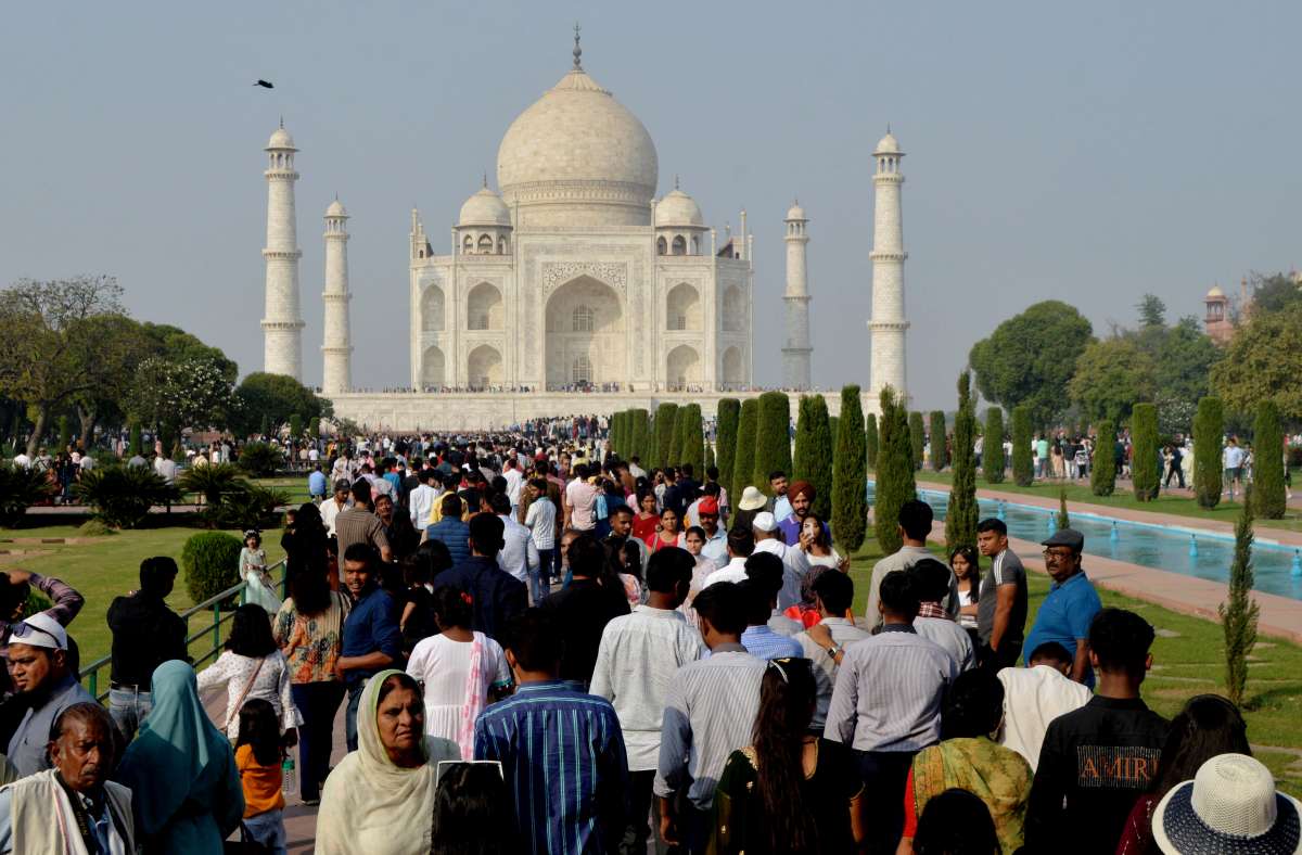 Taj Mahal receives bomb threat, Agra police conducts searches at monument