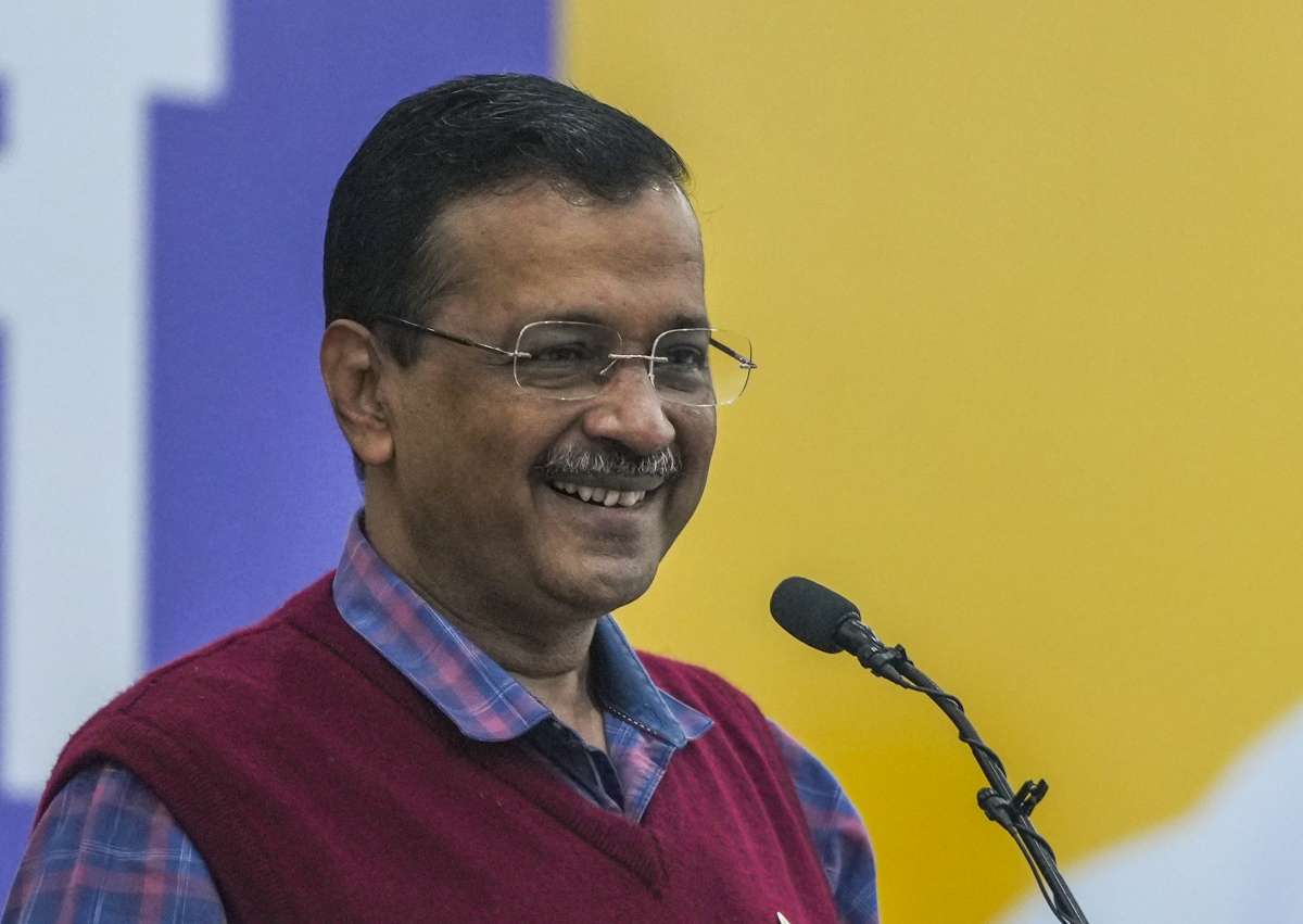 Kejriwal makes THIS major announcement on pension for retired employees ahead of Delhi polls