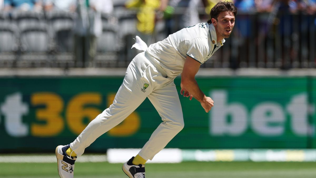 Australia add emerging allrounder to squad for pink-ball Test amid Mitchell Marsh's fitness concerns