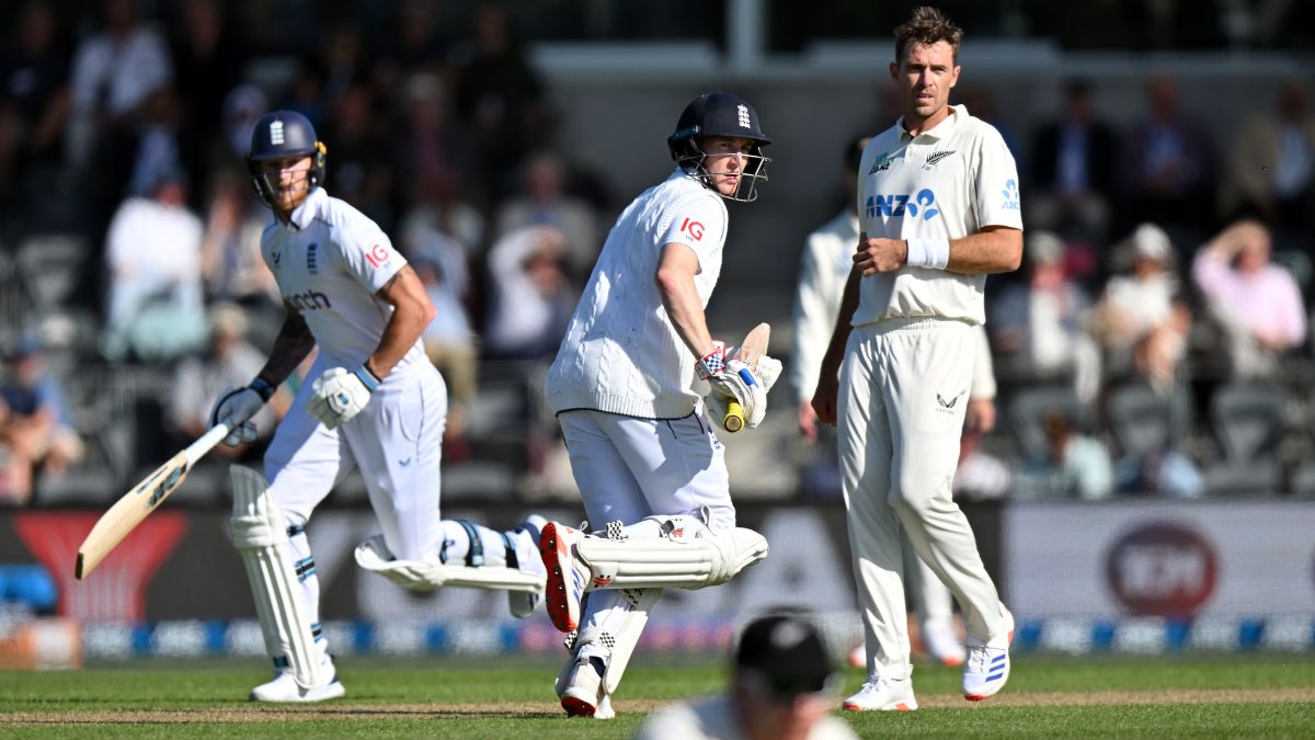 Sloppy New Zealand cede advantage as Harry Brook and Ben Stokes bring England back in Christchurch Test