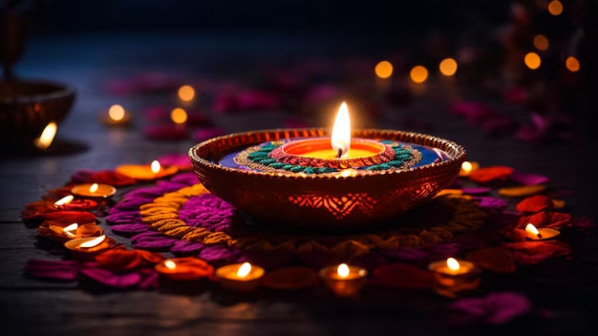 Dev Diwali 2024: Know date, auspicious time, rituals and significance of lighting 365 lamps along the Ganges