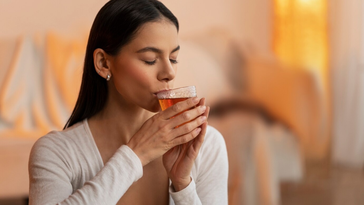 Doing THIS one thing before drinking tea or coffee can help eliminate few health issues from body