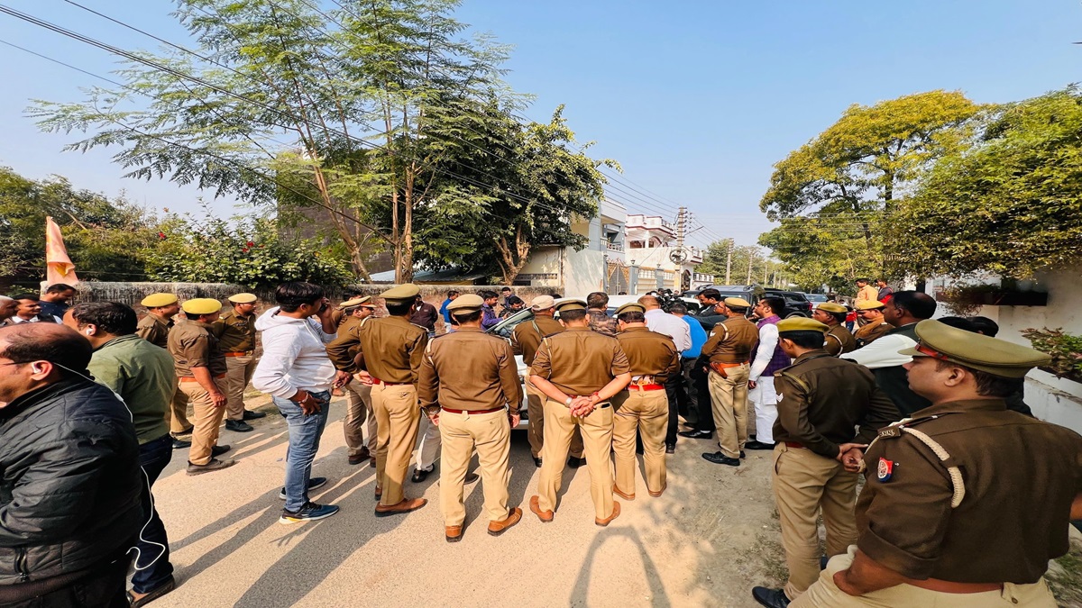 Sambhal violence: SP leader Mata Prasad Pandey stopped by police outside his house in Lucknow