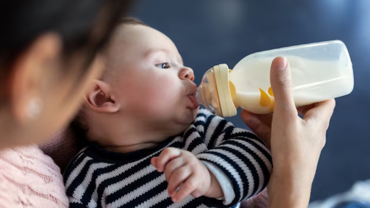 Pneumonia risk increases up to 10 times in children from milk bottles | Know details