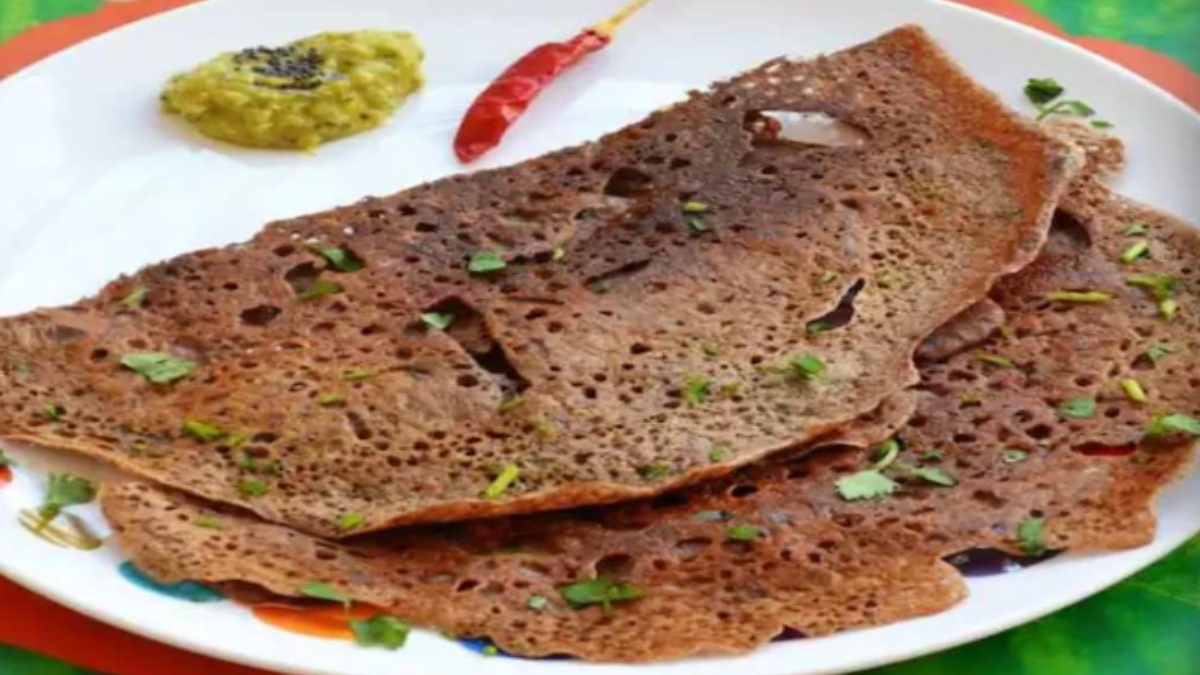 Step-by-step guide to make Ragi cheela for breakfast in just 10 minutes, know benefits