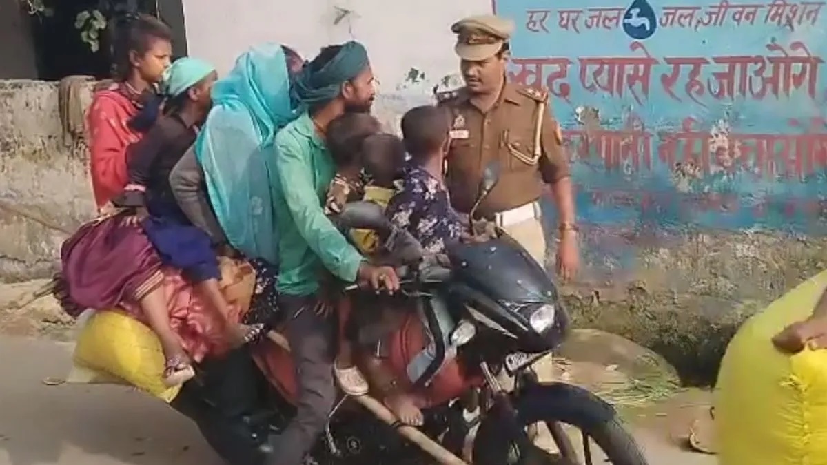 Family ride with 8 on bike stopped by traffic official in UP's Shahjahanpur, video goes viral