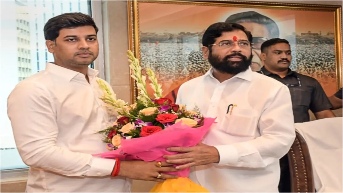 Eknath Shinde wants son Shrikant as Maharashtra Deputy CM in Fadnavis Cabinet, claim sources