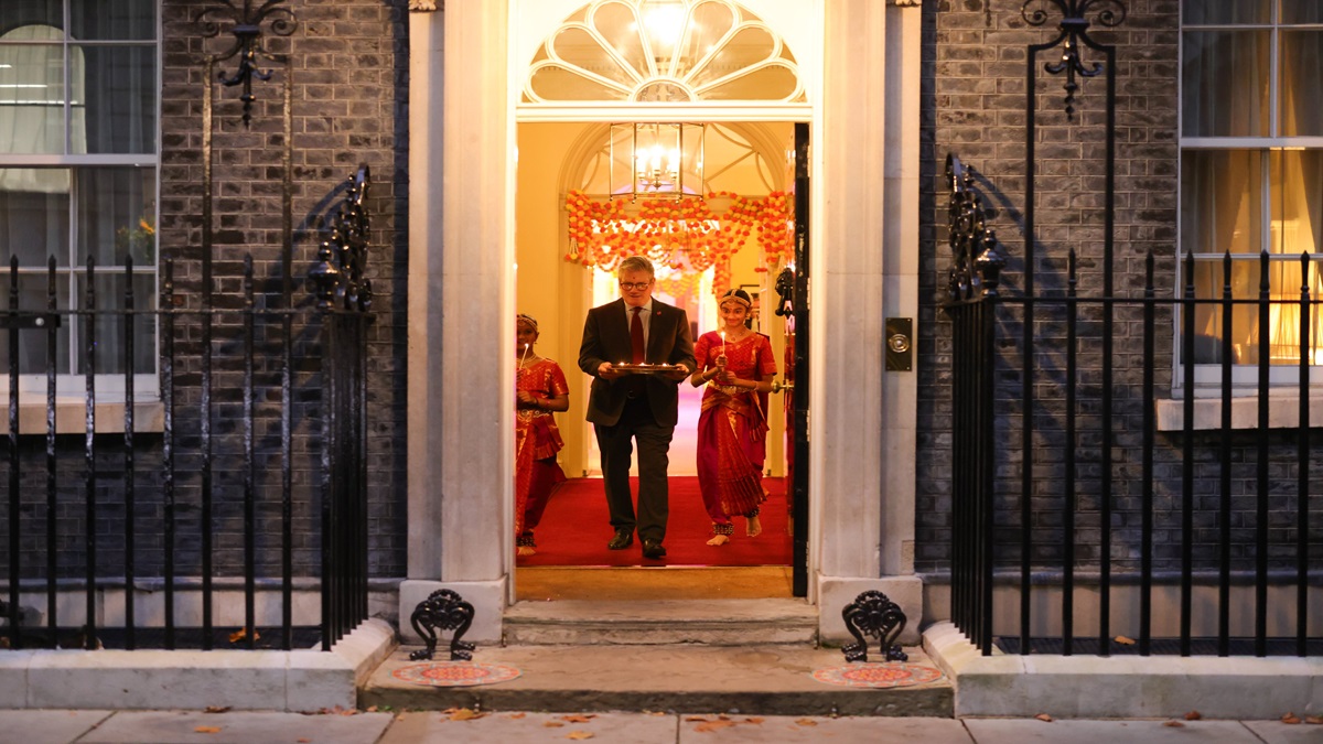 British Hindus objects to non-veg, alcohol served at UK PM's Diwali reception