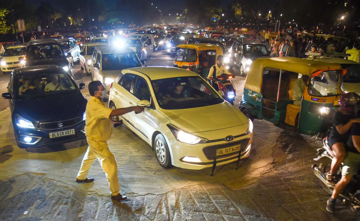 Noida traffic advisory issued for New Year’s Eve: Check restrictions, list of routes to avoid