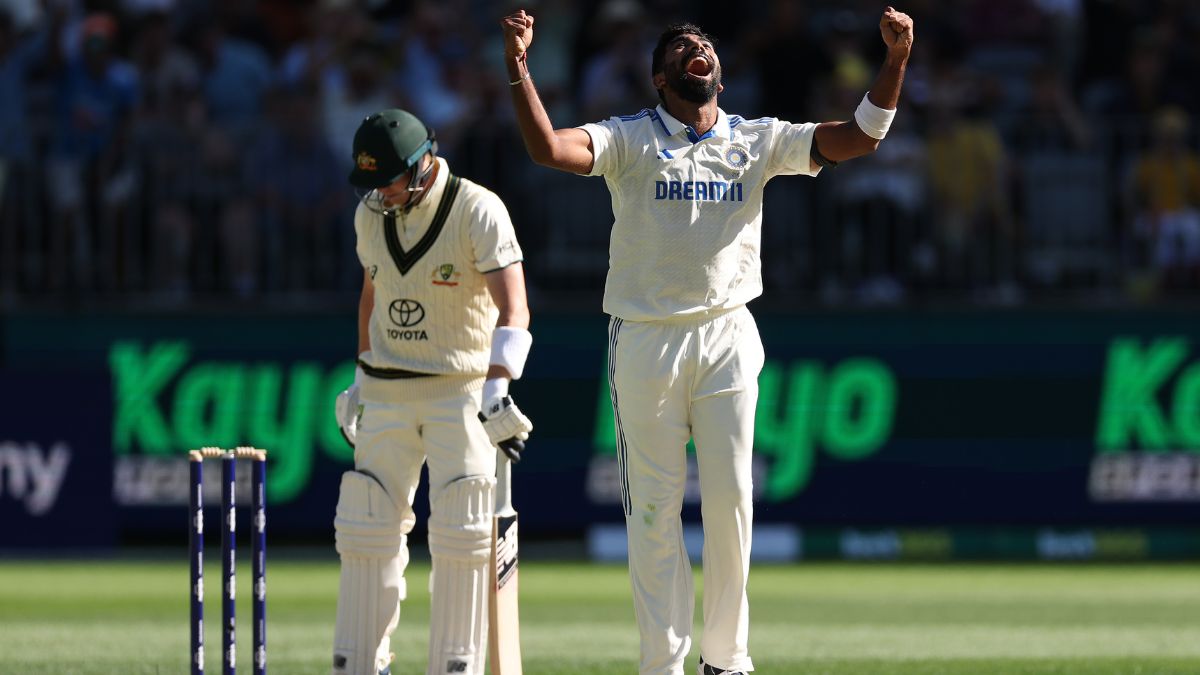 Jasprit Bumrah runs riot in Perth as Steve Smith bags first golden duck in 10 years in Tests | WATCH – India TV