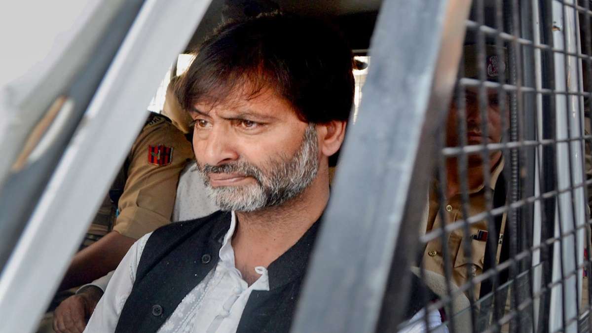 Supreme Court issues notice to Yasin Malik, others on CBI's plea to transfer trial in two cases