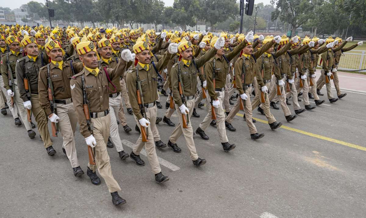 Republic Day 2025 Parade, Beating Retreat: Ticket sale begins tomorrow, check timing, location, ticket fare