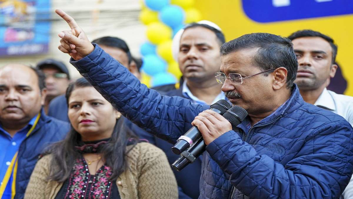 Kejriwal to contest assembly polls from New Delhi seat, calls it 'battle between CM sons and common man'