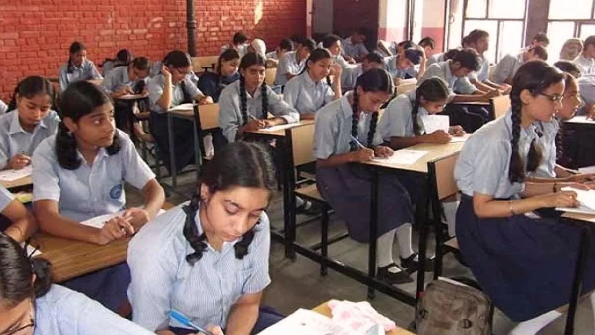 Bihar: Kishanganj district orders private schools to offer Urdu language education