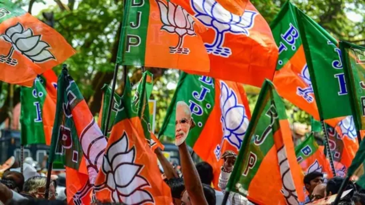 BJP likely to issue notices to 20 MPs absent during voting on 'One Nation, One Election' in Lok Sabha: Sources