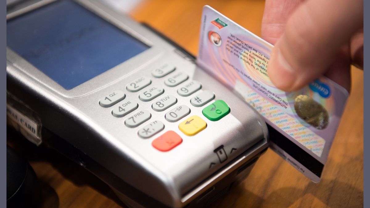 6 Ways to safely use your Credit and Debit cards in India