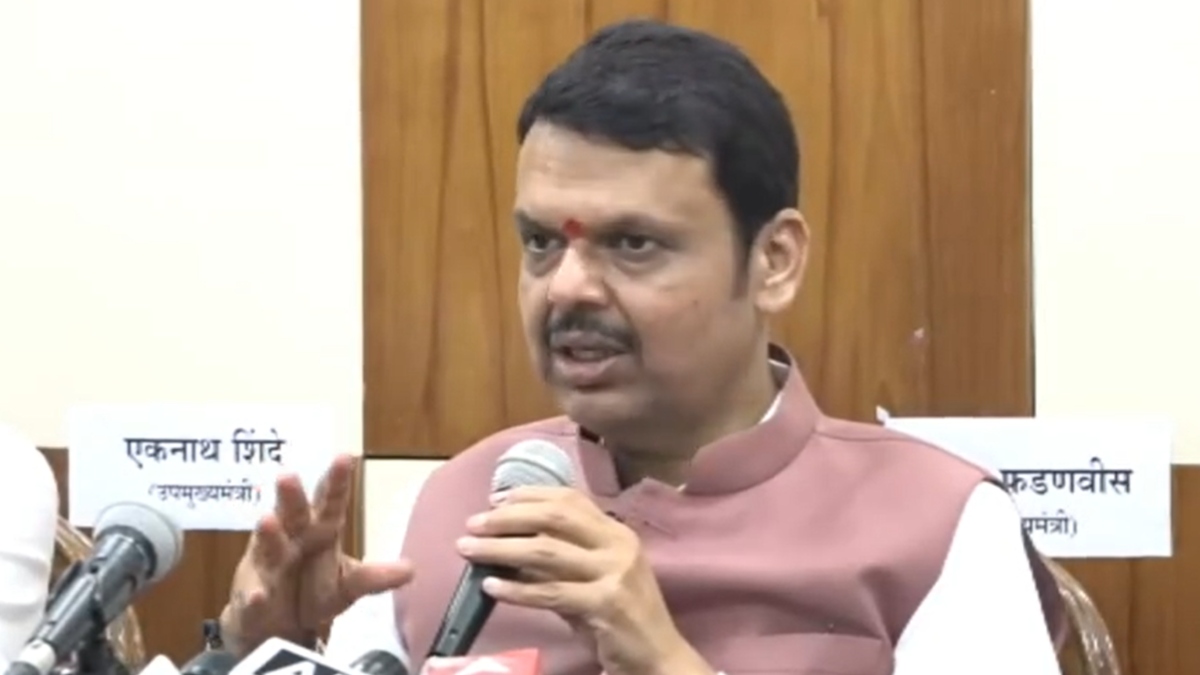 Devendra Fadnavis holds first cabinet meet, releases Rs 5 lakh aid for THIS special cause