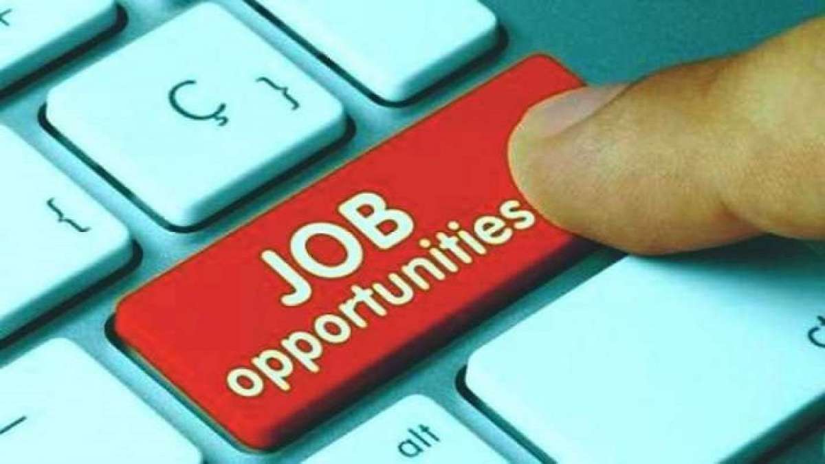 Indian Railways to recruit for 1,036 vacancies | Check application date, fees, other details