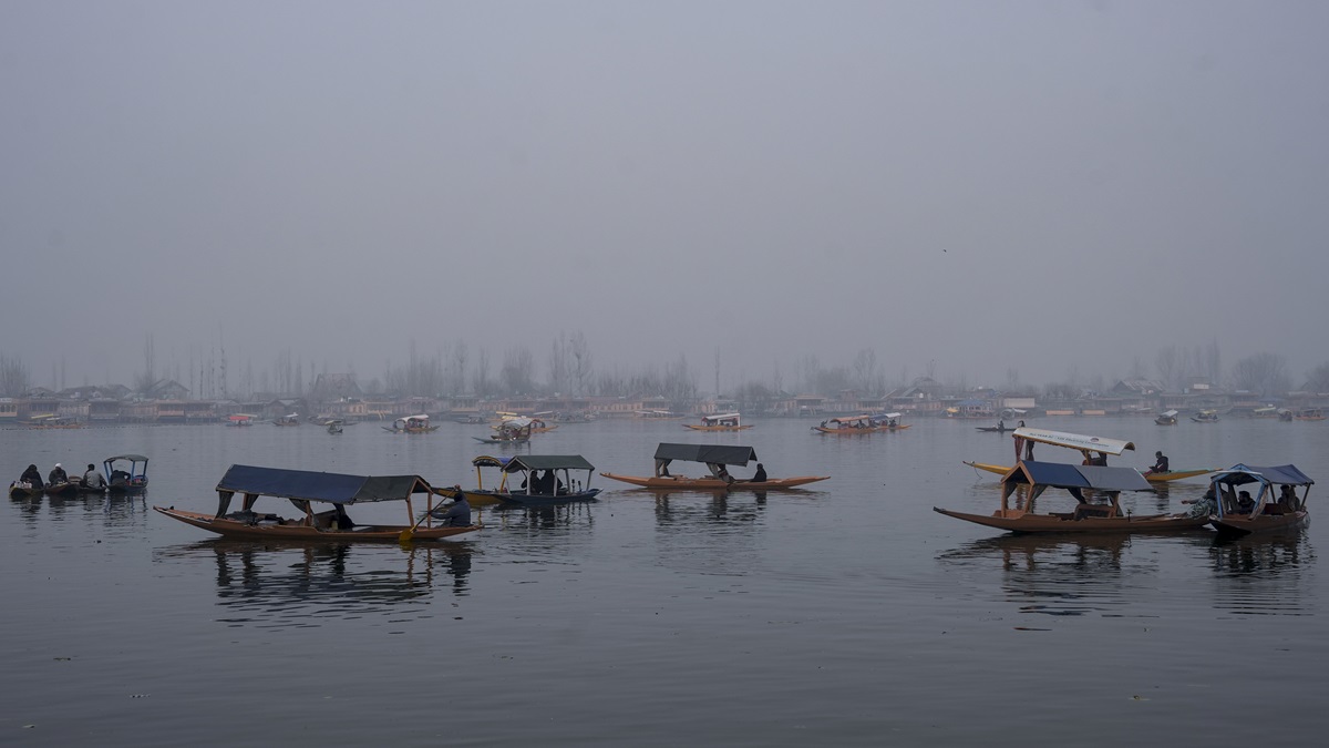 Jammu and Kashmir weather update: Srinagar records coldest night of season ahead of 'Chillai-Kalan'