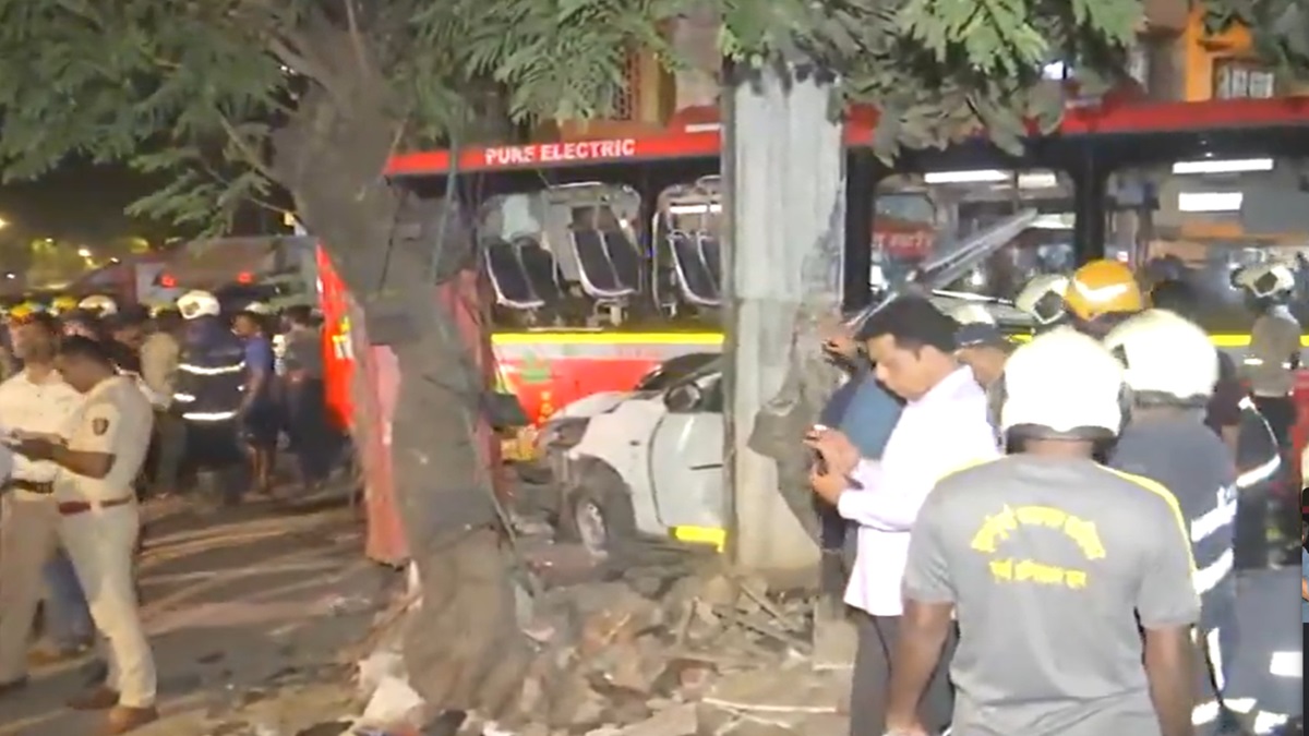 Mumbai BEST bus accident: Death count rises to seven, 49 injured; police probe underway | VIDEO