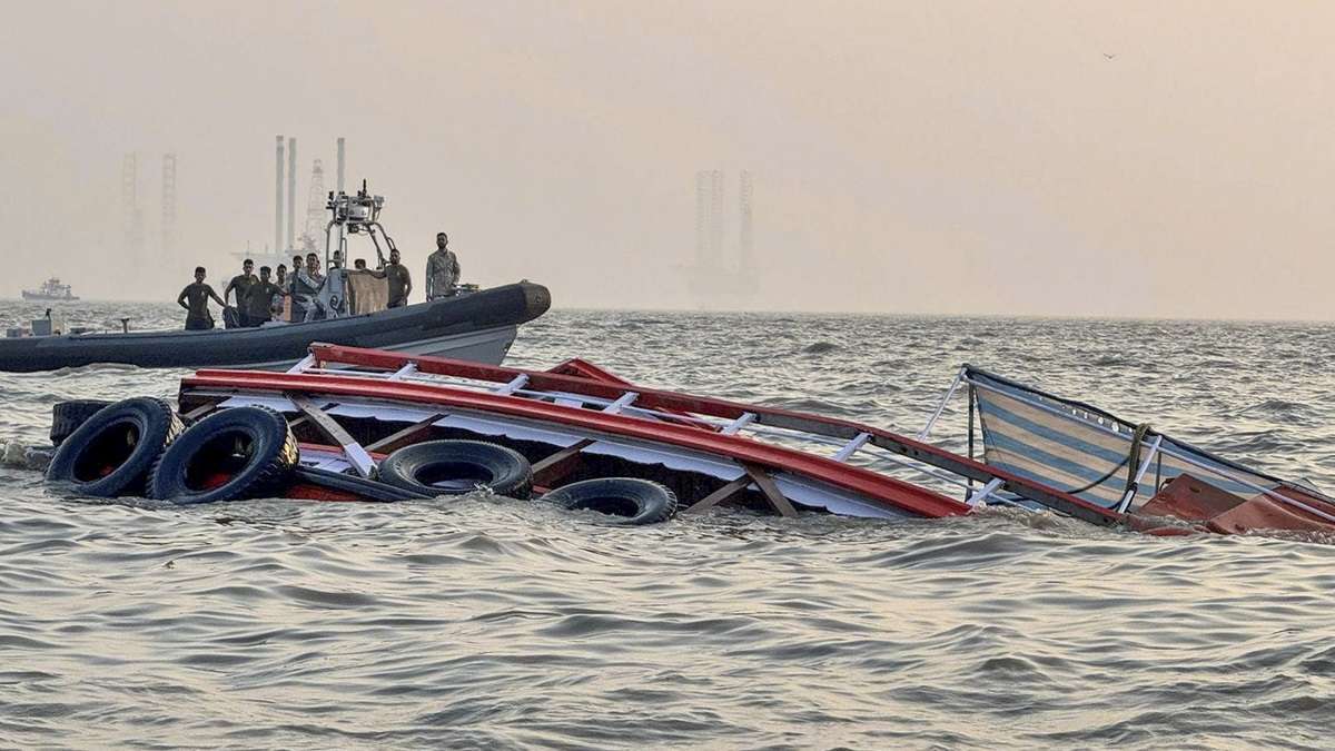 Mumbai: 13 dead, two injured as ferry capsizes near Gateway of India, ex-gratia announced