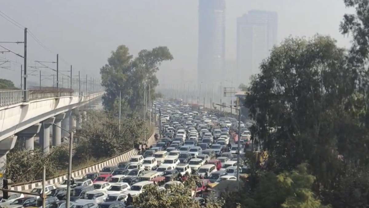 Farmers Protest: Greater Noida-Noida Expressway opens after protesters move to Ambedkar Park | HIGHLIGHTS