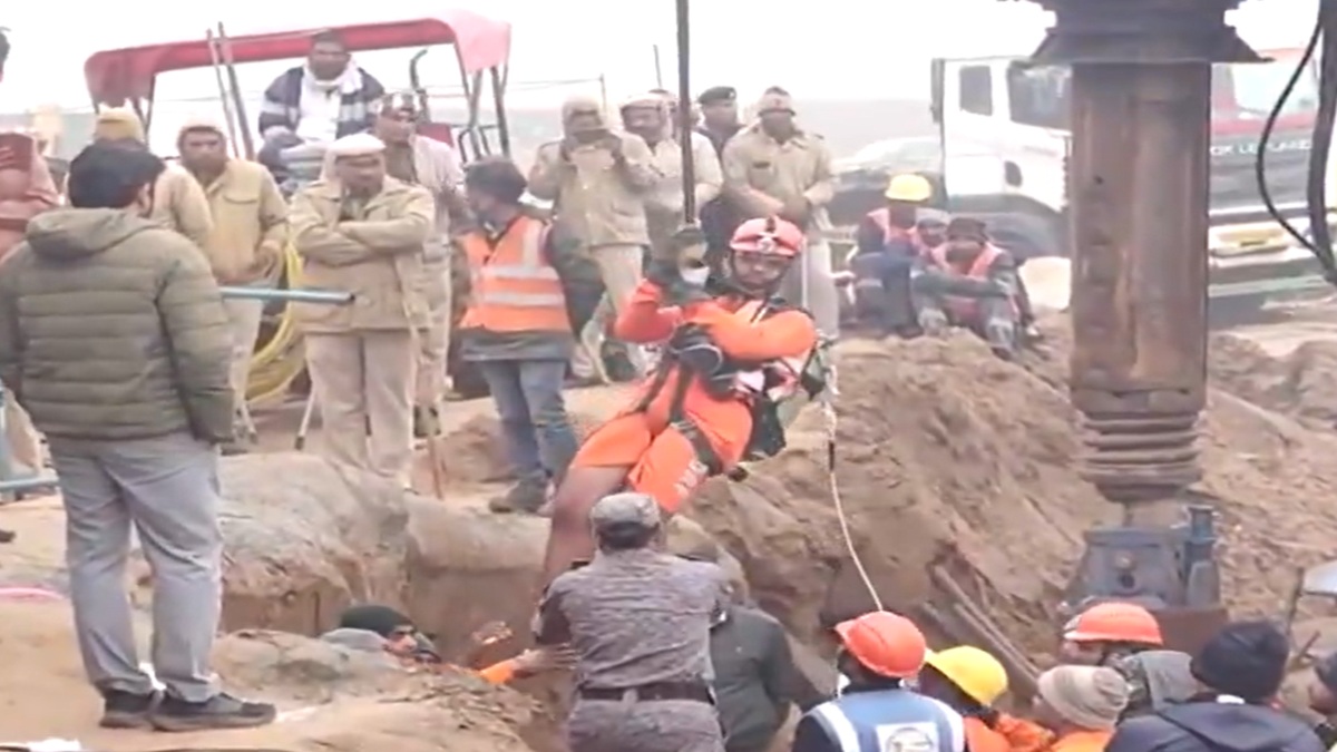 Rajasthan: After 9 days, authorities still hopeful to rescue 3-year-old Chetna stuck in borewell