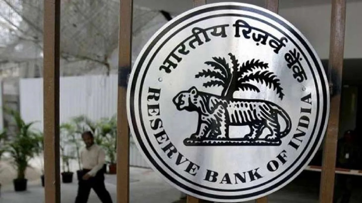 RBI directs banks to urgently reduce inoperative accounts, report their numbers quarterly